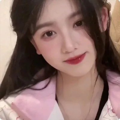 杜鹃花飞